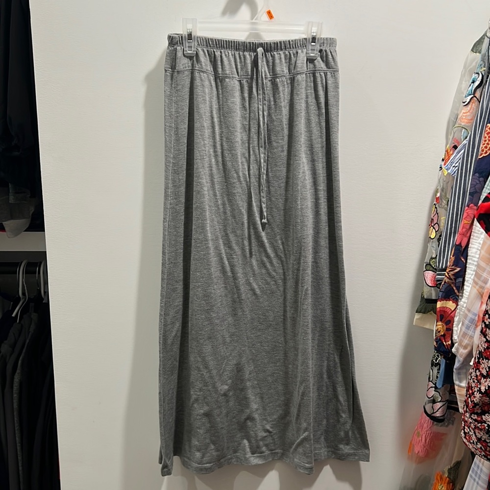 comfy maxi skirt!